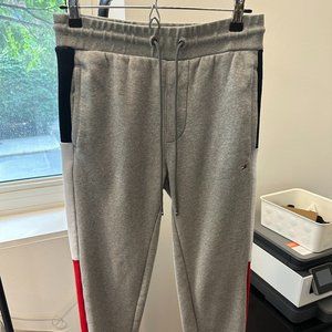Tommy Hilfiger Sweatpants in Gray Size Small